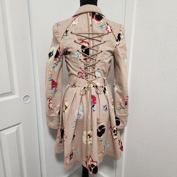 Anthropologie Elevenses Pansy Corset Back Tan Trench Coat - Picture 3 of 14
